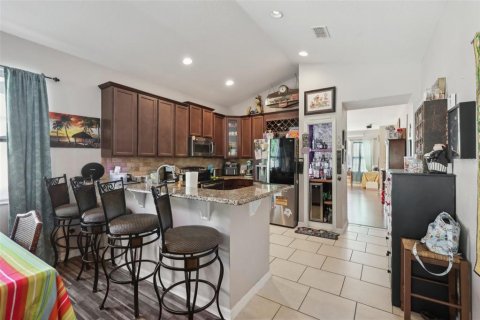 Casa en venta en Sorrento, Florida, 4 dormitorios, 179.49 m2 № 1720338 - foto 12