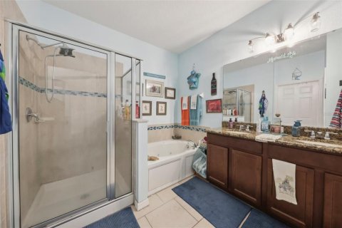 Casa en venta en Sorrento, Florida, 4 dormitorios, 179.49 m2 № 1720338 - foto 27