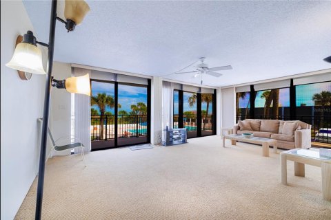 Copropriété à vendre à Cocoa Beach, Floride: 2 chambres, 148.64 m2 № 2214729 - photo 22