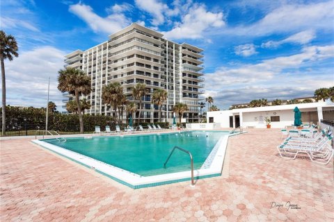 Copropriété à vendre à Cocoa Beach, Floride: 2 chambres, 148.64 m2 № 2214729 - photo 10