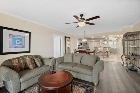 Condo in Daytona Beach, Florida, 3 bedrooms  № 2208798 - photo 13