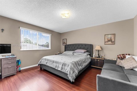 Купить виллу или дом в Майами, Флорида 3 спальни, 154.4м2, № 2060496 - фото 18