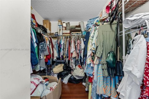 Купить виллу или дом в Майами, Флорида 3 спальни, 154.4м2, № 2060496 - фото 24