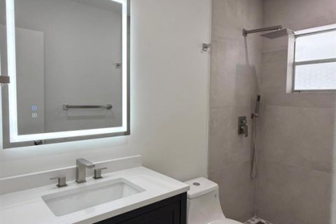 Condo in Margate, Florida, 2 bedrooms  № 2177949 - photo 21