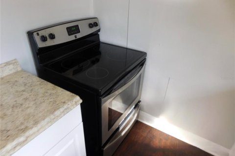 Apartment in Lake Wales, Florida 1 bedroom, 43.48 sq.m. № 2379631 - photo 5