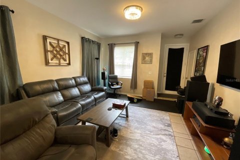 Casa en alquiler en Riverview, Florida, 3 dormitorios, 121.61 m2 № 1800630 - foto 4