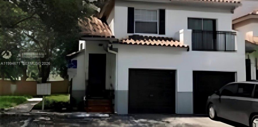 Townhouse in Sunrise, Florida 3 bedrooms, 119.38 sq.m. № 2090796