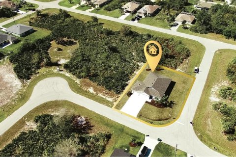 House in Rotonda, Florida 4 bedrooms, 157.1 sq.m. № 1528871 - photo 24