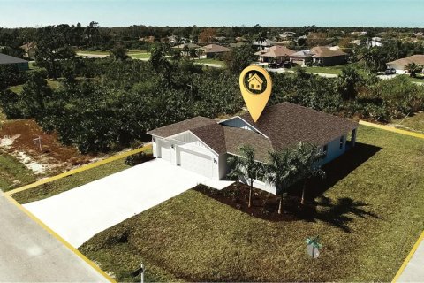 House in Rotonda, Florida 4 bedrooms, 157.1 sq.m. № 1528871 - photo 21
