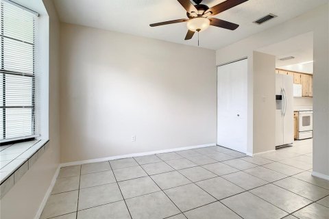 Touwnhouse à vendre à Edgewater, Floride: 2 chambres, 93.65 m2 № 2099063 - photo 10