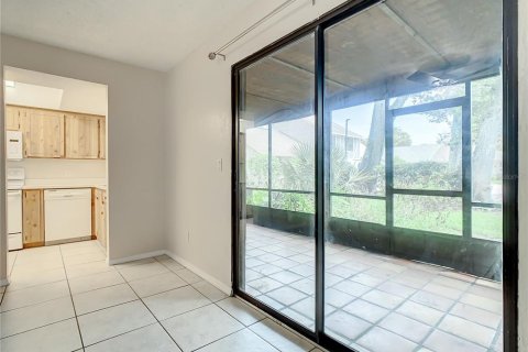 Touwnhouse à vendre à Edgewater, Floride: 2 chambres, 93.65 m2 № 2099063 - photo 19