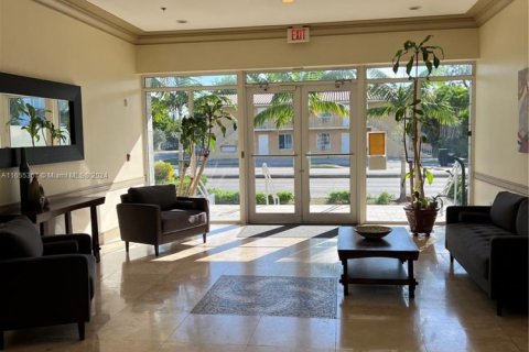 Купить кондоминиум в Майами, Флорида 2 спальни, 104.05м2, № 1984819 - фото 14