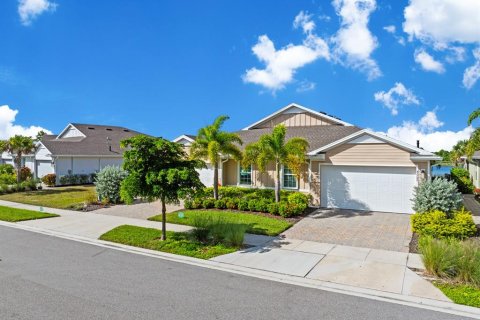 Villa ou maison à vendre à Punta Gorda, Floride: 2 chambres, 140.84 m2 № 2408824 - photo 3