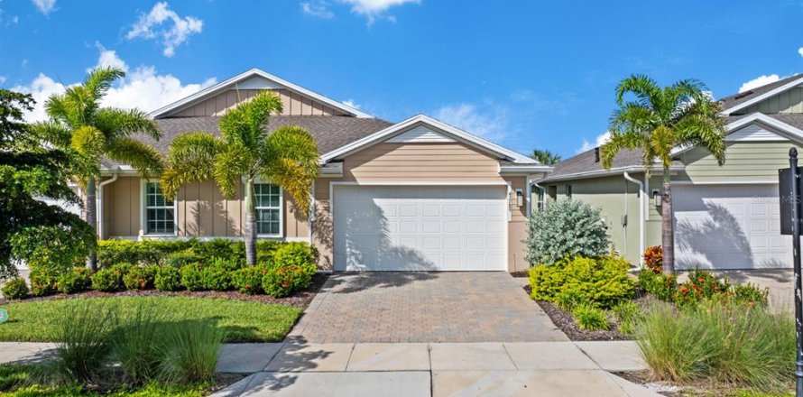 Villa ou maison à Punta Gorda, Floride 2 chambres, 140.84 m2 № 2408824