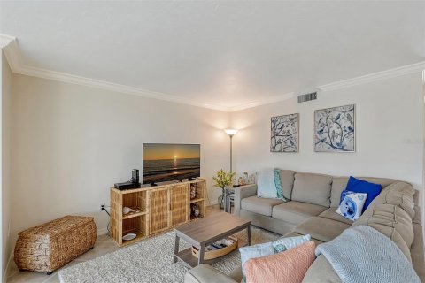 Condo in Sarasota, Florida, 2 bedrooms  № 2111814 - photo 22