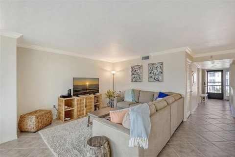 Condo in Sarasota, Florida, 2 bedrooms  № 2111814 - photo 21