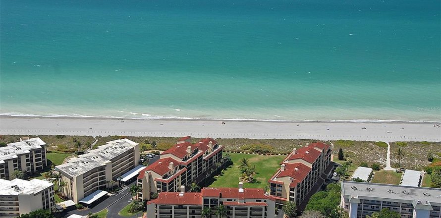 Condo in Sarasota, Florida, 2 bedrooms  № 2111814