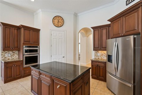 House in Longwood, Florida 4 bedrooms, 427.72 sq.m. № 2394224 - photo 19