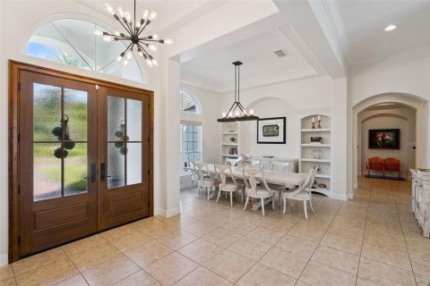 House in Longwood, Florida 4 bedrooms, 427.72 sq.m. № 2394224 - photo 6