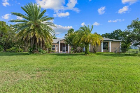 House in Ocala, Florida 4 bedrooms, 278.71 sq.m. № 1885342 - photo 3