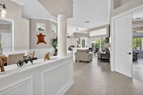 Villa ou maison à vendre à Weston, Floride: 5 chambres, 289.11 m2 № 1964121 - photo 5