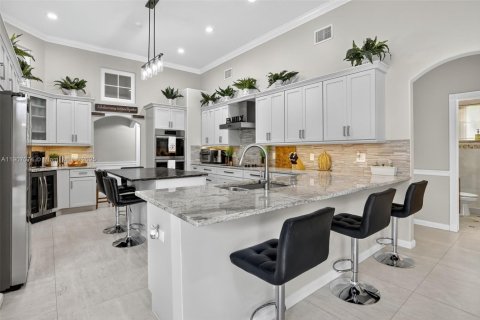 Villa ou maison à vendre à Weston, Floride: 5 chambres, 289.11 m2 № 1964121 - photo 19