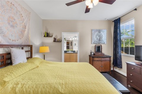 Купить таунхаус в Пемброк-Пайнс, Флорида 3 спальни, 178.74м2, № 1962688 - фото 27