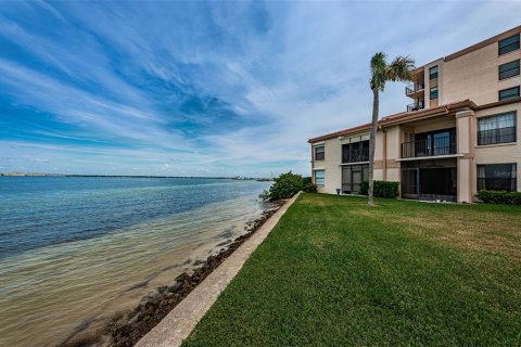 Copropriété à vendre à Saint Petersburg, Floride: 2 chambres, 85.01 m2 № 1902922 - photo 4