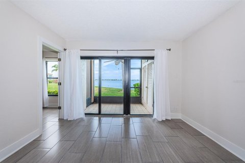 Copropriété à vendre à Saint Petersburg, Floride: 2 chambres, 85.01 m2 № 1902922 - photo 17