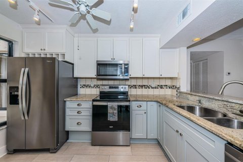 Copropriété à vendre à Saint Petersburg, Floride: 2 chambres, 85.01 m2 № 1902922 - photo 10