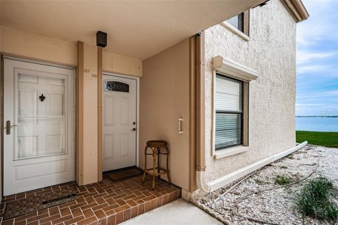 Copropriété à vendre à Saint Petersburg, Floride: 2 chambres, 85.01 m2 № 1902922 - photo 3