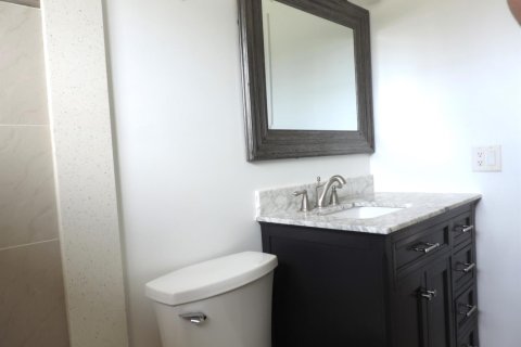 Apartment in Pompano Beach, Florida 2 bedrooms, 91.97 sq.m. № 2281256 - photo 17