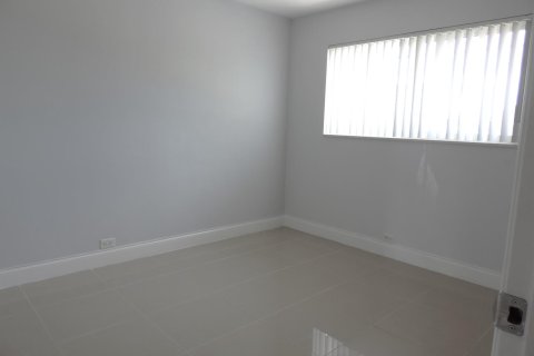 Apartment in Pompano Beach, Florida 2 bedrooms, 91.97 sq.m. № 2281256 - photo 20