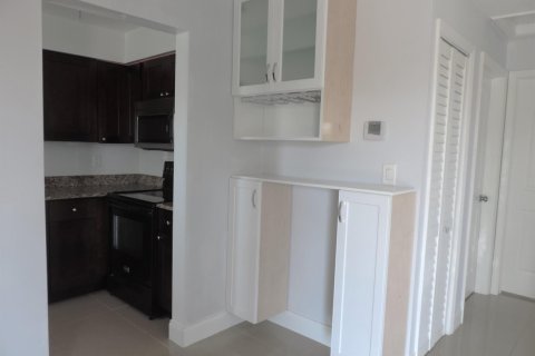 Apartment in Pompano Beach, Florida 2 bedrooms, 91.97 sq.m. № 2281256 - photo 11