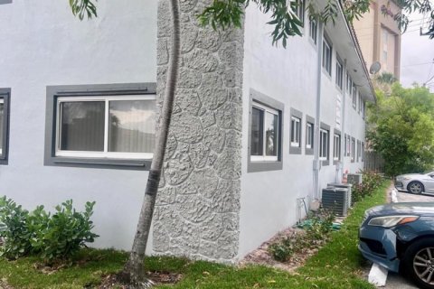 Apartment in Pompano Beach, Florida 2 bedrooms, 91.97 sq.m. № 2281256 - photo 30