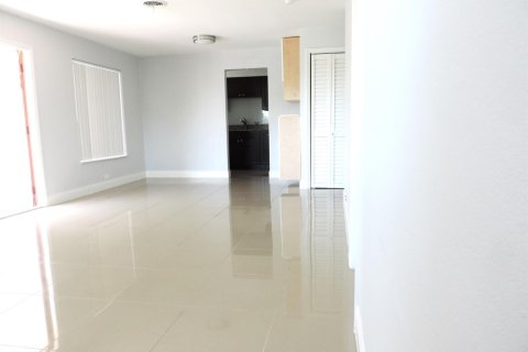 Apartment in Pompano Beach, Florida 2 bedrooms, 91.97 sq.m. № 2281256 - photo 6