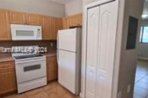 Купить кондоминиум в Хомстед, Флорида 3 спальни, 108.32м2, № 1745892 - фото 18