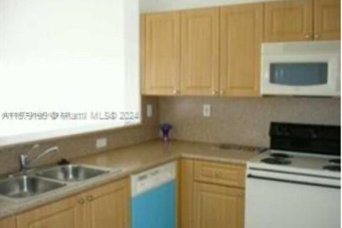 Купить кондоминиум в Хомстед, Флорида 3 спальни, 108.32м2, № 1745892 - фото 17