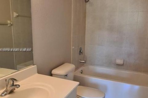 Купить кондоминиум в Хомстед, Флорида 3 спальни, 108.32м2, № 1745892 - фото 10