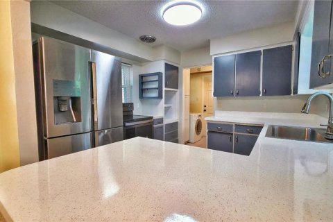 Casa en alquiler en Maitland, Florida, 3 dormitorios, 140.19 m2 № 1853558 - foto 8
