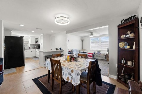 Villa ou maison à louer à Port Richey, Floride: 3 chambres, 112.41 m2 № 2386346 - photo 26