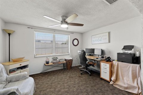 Villa ou maison à louer à Port Richey, Floride: 3 chambres, 112.41 m2 № 2386346 - photo 21