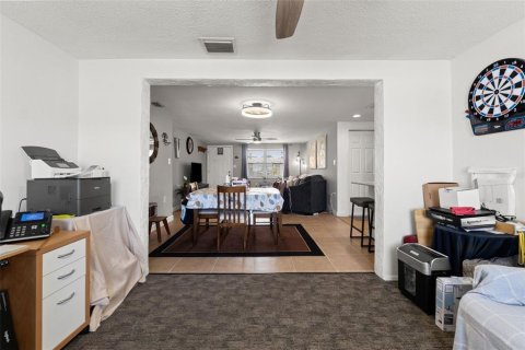 Villa ou maison à louer à Port Richey, Floride: 3 chambres, 112.41 m2 № 2386346 - photo 22