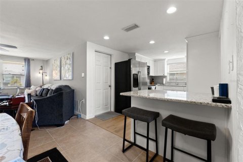 Villa ou maison à louer à Port Richey, Floride: 3 chambres, 112.41 m2 № 2386346 - photo 19