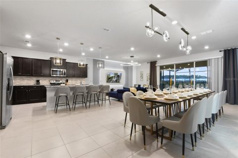Villa ou maison à vendre à Davenport, Floride: 10 chambres, 408.68 m2 № 2096253 - photo 12