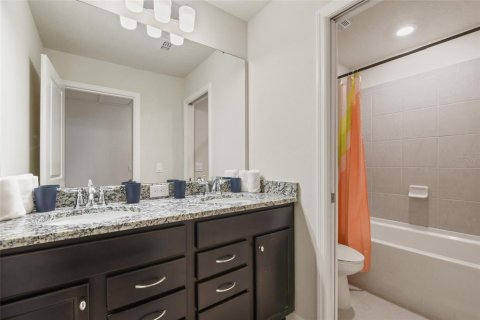 Villa ou maison à vendre à Davenport, Floride: 10 chambres, 408.68 m2 № 2096253 - photo 28