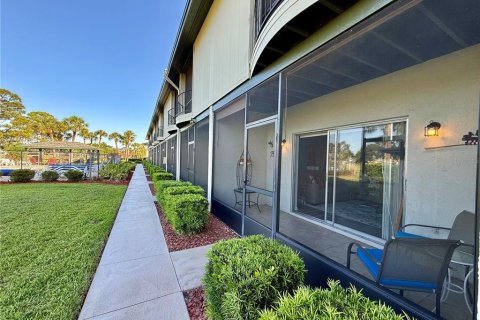 Copropriété à vendre à Sebring, Floride: 2 chambres, 105.54 m2 № 2214533 - photo 7