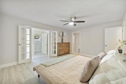 House in Lakeland, Florida 5 bedrooms, 228.08 sq.m. № 1518903 - photo 26