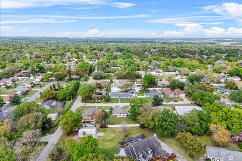 House in Lakeland, Florida 5 bedrooms, 228.08 sq.m. № 1518903 - photo 16