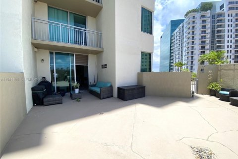 Copropriété à vendre à Miami, Floride: 2 chambres, 125.42 m2 № 2173495 - photo 26